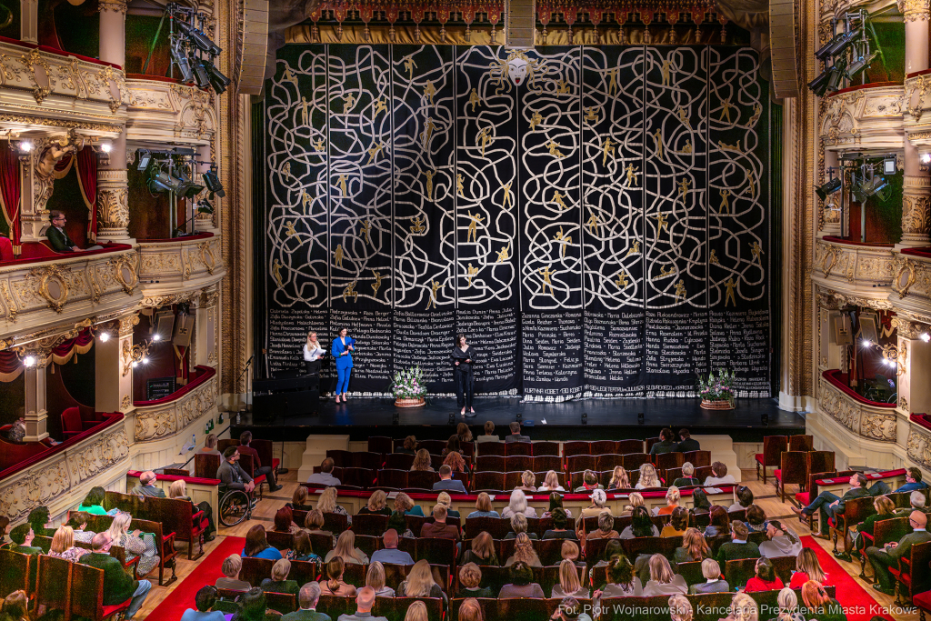 Klaman, konferencja, nauczyciele, dyrektorzy, szkoły, przedszkola, Pasek, Domańska, Teatr Słowack  Autor: P. Wojnarowski