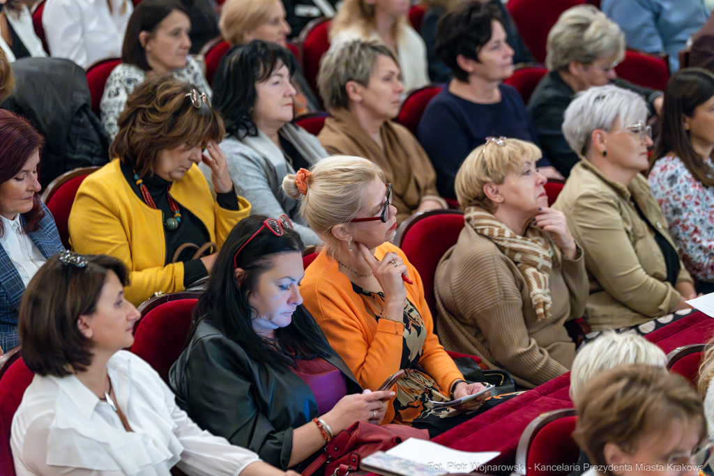 Klaman, konferencja, nauczyciele, dyrektorzy, szkoły, przedszkola, Pasek, Domańska, Teatr Słowack  Autor: P. Wojnarowski