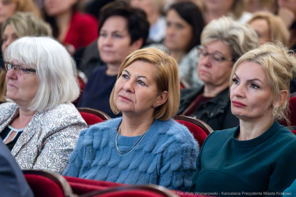 Klaman, konferencja, nauczyciele, dyrektorzy, szkoły, przedszkola, Pasek, Domańska, Teatr Słowack  Autor: P. Wojnarowski