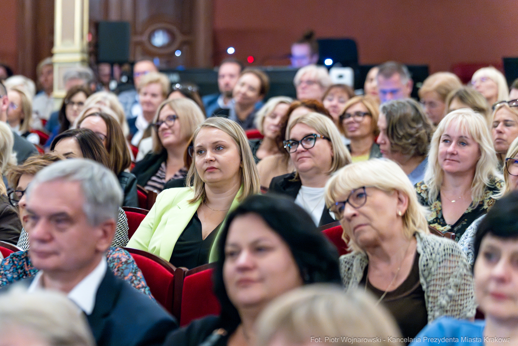 Klaman, konferencja, nauczyciele, dyrektorzy, szkoły, przedszkola, Pasek, Domańska, Teatr Słowack  Autor: P. Wojnarowski