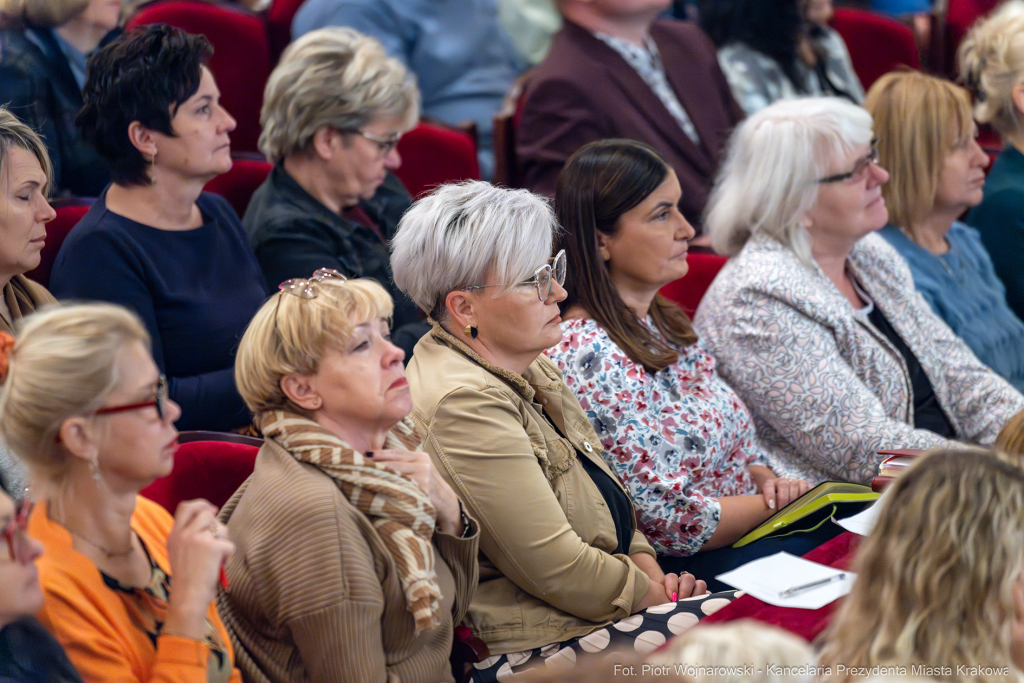 Klaman, konferencja, nauczyciele, dyrektorzy, szkoły, przedszkola, Pasek, Domańska, Teatr Słowack  Autor: P. Wojnarowski