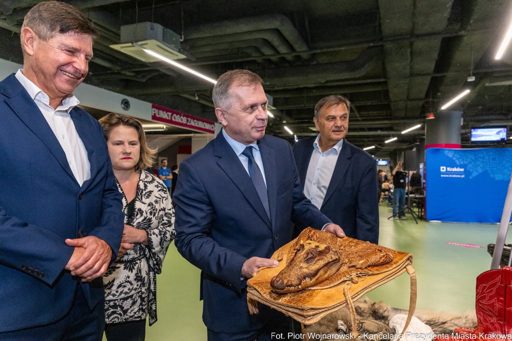 Targi Pracy i Przedsiębiorczości, Mazur, Przedsiębiorca roku, Grodzki Urząd Pracy, Tauron Arena   Autor: P. Wojnarowski