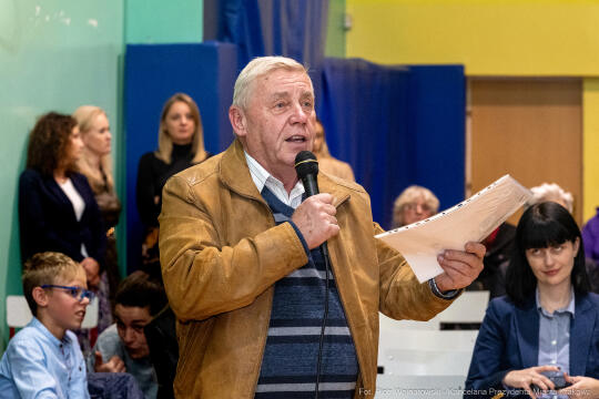 ławka dialogu, spotkanie, mieszkańcy, Dzielnica XVII, Wzgórza Krzesławickie, Mizalski, Sęk, Kra