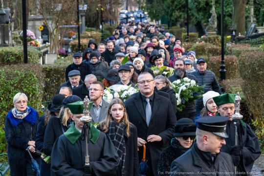 pw_348_031_fot. piotr wojnarowski.jpg-Józef Lipiec, pogrzeb, Cmentarz Rakowicki, profesor