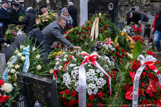 pw_348_040_fot. piotr wojnarowski.jpg-Józef Lipiec, pogrzeb, Cmentarz Rakowicki, profesor