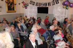 dscf8664.jpg-Zabawa Andrzejkowa 2024 z wieloma ucztami.