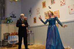 dscf8680.jpg-Zabawa Andrzejkowa 2024 z wieloma ucztami.