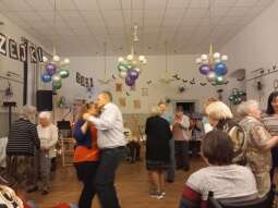 dscf8748 (2).jpg-Zabawa Andrzejkowa 2024 z wieloma ucztami.