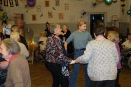 dscf8748.jpg-Zabawa Andrzejkowa 2024 z wieloma ucztami.