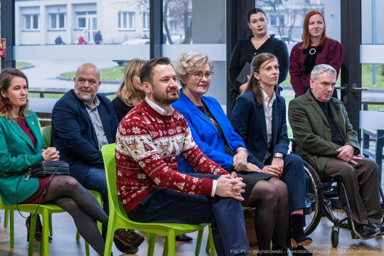 pw_349_005_fot. piotr wojnarowski.jpg-DPS, Praska, Miszalski, Klaman, dom pomocy społecznej, nowy