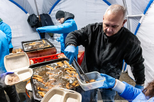 pw_354_007_fot. piotr wojnarowski.jpg-Karp dla Krakowian, Miszalski Szczoczarz, Rondo Mogilskie