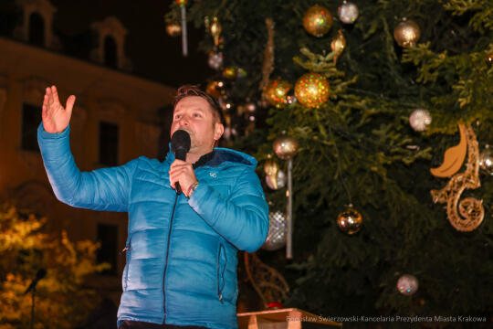 bs-241206-bsk_4279.jpg-Choinka, Miszalski