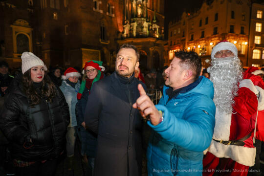 bs-241206-bsk_4338.jpg-Choinka, Miszalski