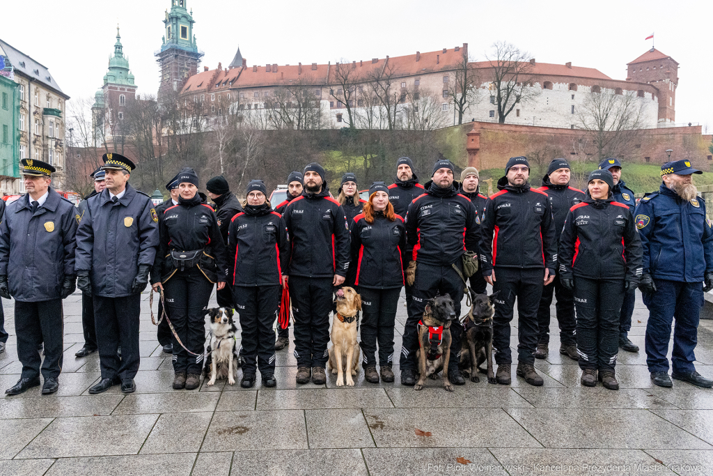 Miszalski, przekazanie, samochody, Wawel, spotkanie, Honoris Gratia, Jastrząb, Dorota Marek, służ  Autor: P. Wojnarowski