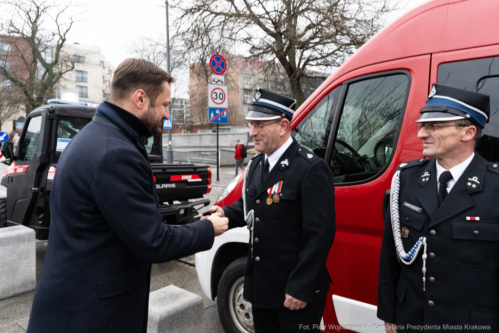 Miszalski, przekazanie, samochody, Wawel, spotkanie, Honoris Gratia, Jastrząb, Dorota Marek, służ  Autor: P. Wojnarowski