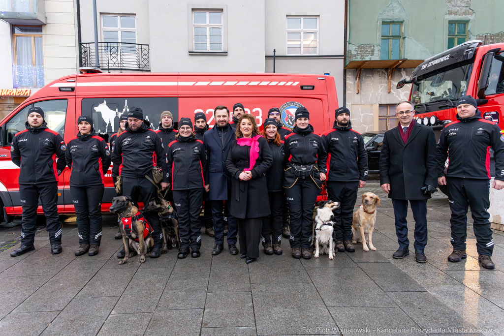 Miszalski, przekazanie, samochody, Wawel, spotkanie, Honoris Gratia, Jastrząb, Dorota Marek, służ  Autor: P. Wojnarowski