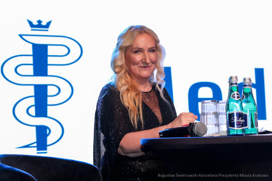 bs-241214-bsk_7424.jpg-gala, Sęk, Medicina