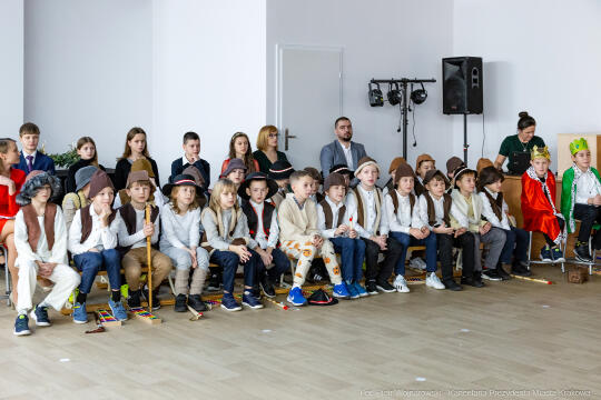 Kosek, ZSP nr 12, Magdalena Kornaś, Honoris Gratia, Jasełka, Zespół Szkolno-Przedszkolny nr 12 w