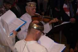 dscf9243.jpg-Jasełka z niespodziankami na Helclów.