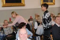 dscf9267.jpg-Jasełka z niespodziankami na Helclów.