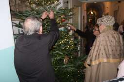 dscf9307.jpg-Jasełka z niespodziankami na Helclów.