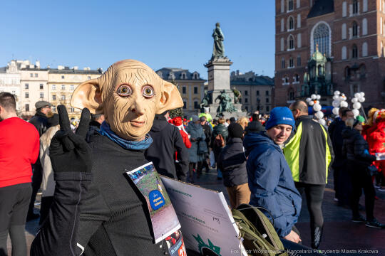 20 Jubileuszowy Bieg Sylwestrowy, 2024, zdjęcia, uczestnicy, biegacze, stroje, Mazur, Kraków