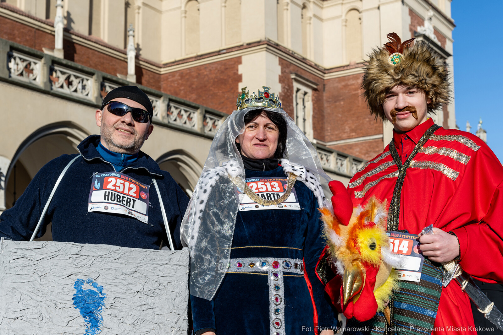 20 Jubileuszowy Bieg Sylwestrowy, 2024, zdjęcia, uczestnicy, biegacze, stroje, Mazur, Kraków  Autor: P. Wojnarowski