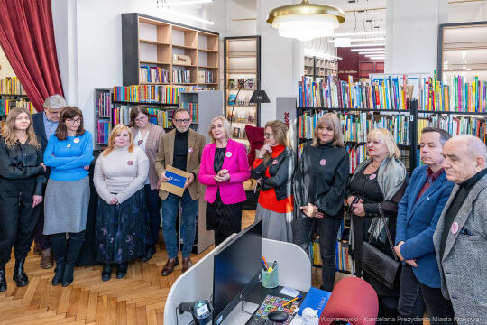 biblioteka, Teatralna, filia 55, otwarcie, remont, zdjęcia, Staniszewska, Drabik, Mazurkiewicz