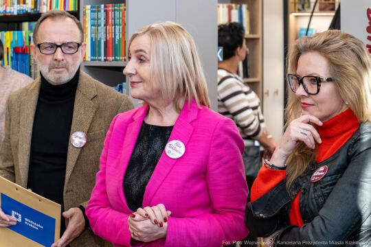 biblioteka, Teatralna, filia 55, otwarcie, remont, zdjęcia, Staniszewska, Drabik, Mazurkiewicz