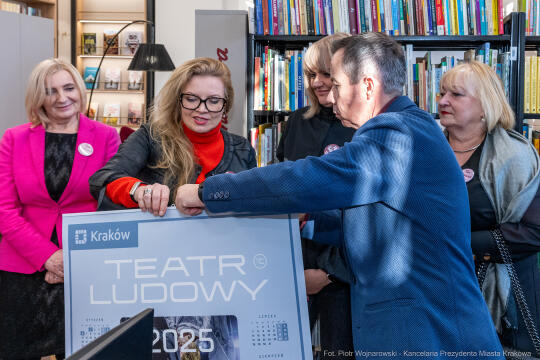 biblioteka, Teatralna, filia 55, otwarcie, remont, zdjęcia, Staniszewska, Drabik, Mazurkiewicz