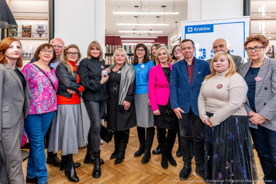 biblioteka, Teatralna, filia 55, otwarcie, remont, zdjęcia, Staniszewska, Drabik, Mazurkiewicz  