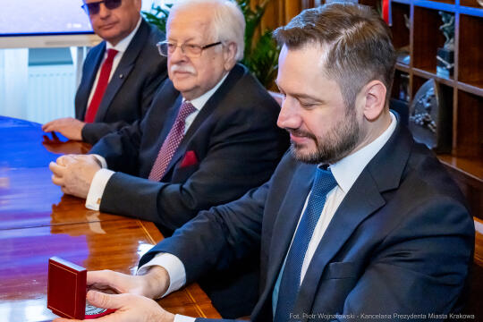 umk_6339.jpg-mistrz, zakon maltański, Miszalski, spotkanie, zdjęcia