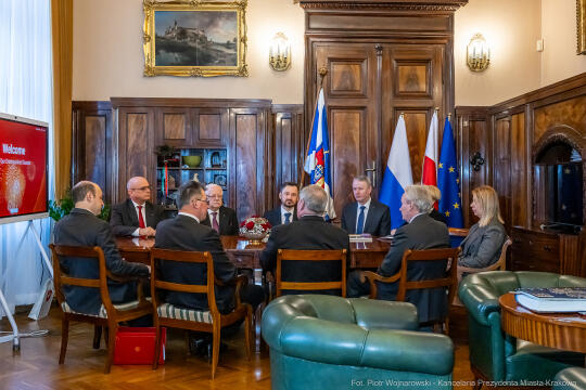 umk_6416.jpg-mistrz, zakon maltański, Miszalski, spotkanie, zdjęcia