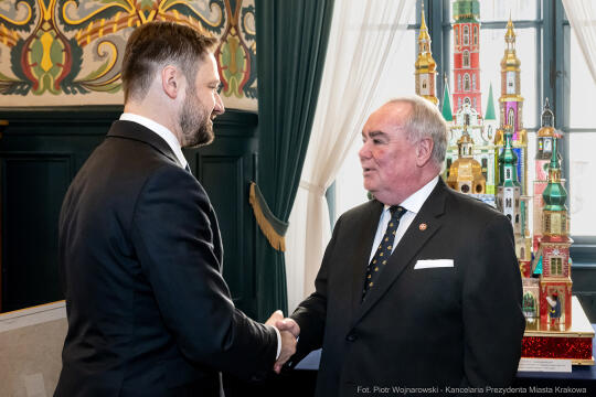 umk_6453.jpg-mistrz, zakon maltański, Miszalski, spotkanie, zdjęcia