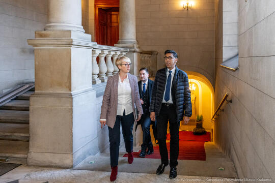 pw_417_01_fot. piotr wojnarowski.jpg-Miszalski, spotkanie, Younous Omarjee, zdjęcia