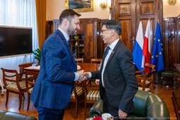 pw_417_11_fot. piotr wojnarowski.jpg-Miszalski, spotkanie, Younous Omarjee, zdjęcia_copy