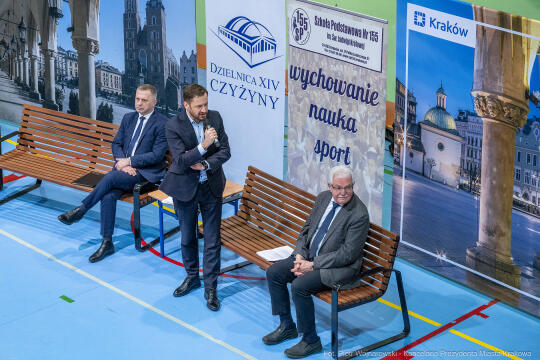 Miszalski, Ławka Dialogu, Czyżyny, zdjęcia, Kracik, Mazur, mieszkańcy, SP 155