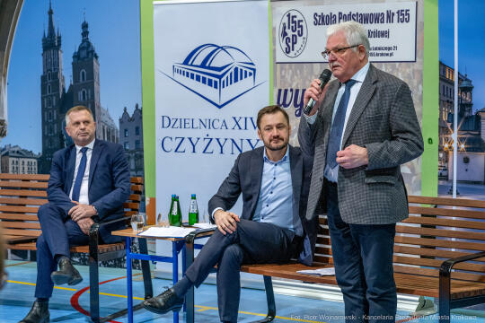 Miszalski, Ławka Dialogu, Czyżyny, zdjęcia, Kracik, Mazur, mieszkańcy, SP 155