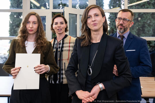 pw_423_26_fot. piotr wojnarowski.jpg-Klaman, MPCU, MKRPA, Rozrywka, powołania, akty, zdjęcia