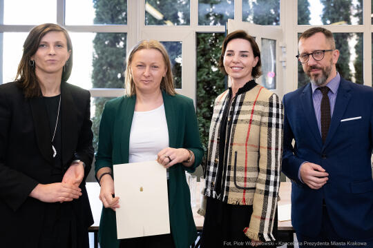 pw_423_32_fot. piotr wojnarowski.jpg-Klaman, MPCU, MKRPA, Rozrywka, powołania, akty, zdjęcia