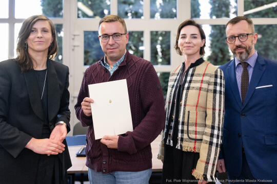 pw_423_43_fot. piotr wojnarowski.jpg-Klaman, MPCU, MKRPA, Rozrywka, powołania, akty, zdjęcia