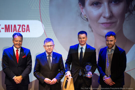 Gala, Manggha, sportowcy, Sęk, Małopolska, nagrody, asy, plebiscyt, wręczenie