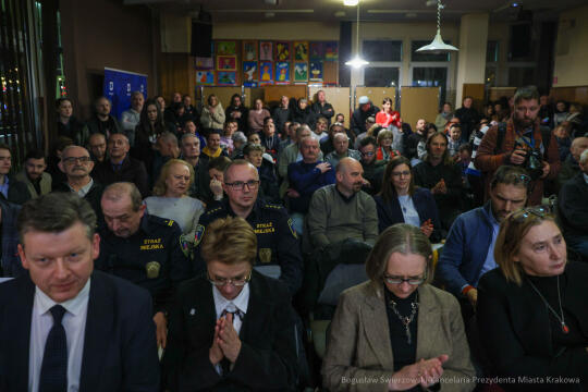 bs-250218-bsk_3156.jpg-Ławeczka Dialogu, Miszalski