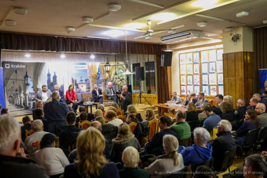 bs-250218-bsk_3413.jpg-Ławeczka Dialogu, Miszalski