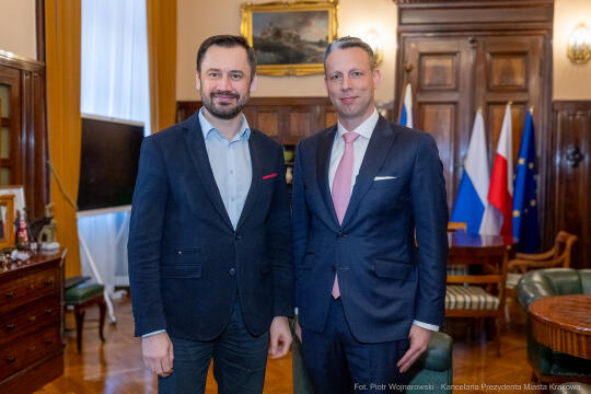 pw_432_009_fot. piotr wojnarowski.jpg-Miszalski, Motorola, zdjęcia, spotkanie