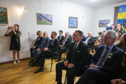 20250224-bsk_5947.jpg-„Solidarni z Ukrainą”. Spotkanie w Konsulacie Ukrainy_copy