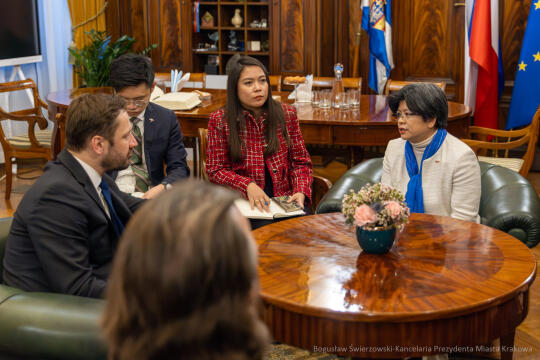 bs-250227-bsk_8198-poprawione-szum.jpg-Ambasador Tajlandii, Miszalski