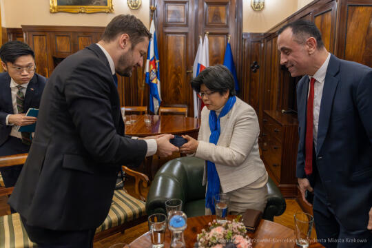 bs-250227-bsk_8517-poprawione-szum.jpg-Ambasador Tajlandii, Miszalski