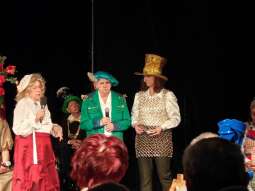 1740758621013.jpg-Wielki finał 4 edycji Krakowskiego Teatru Międzydomowego.