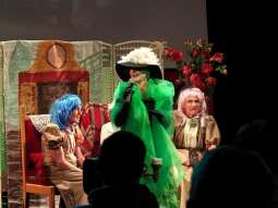 1740758621166.jpg-Wielki finał 4 edycji Krakowskiego Teatru Międzydomowego.